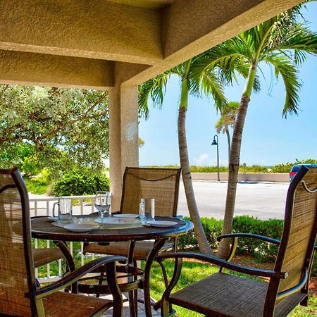1 - Beach Club At Pass-A-Grille St. Pete Beach Exterior photo